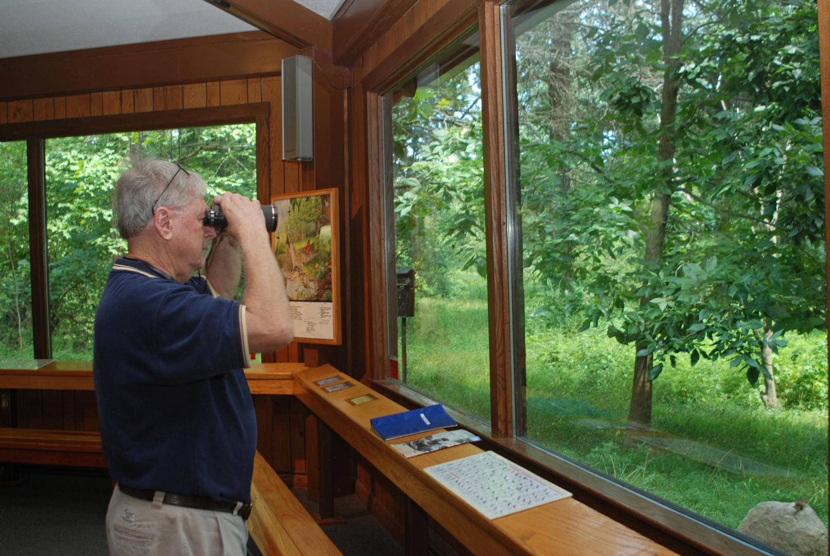 Great views of birds and other wildlife present themselves through the nature center windows at Blacklick Woods. Photo by Bill McCracken.
